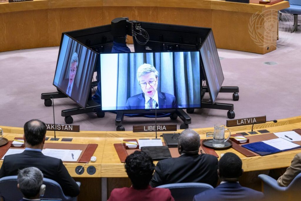 2026년 1월 5일 베네수엘라 사태를 논의하기 위해 긴급 소집된 안보리 회의에서 특별증인으로 연설하고 있는 제프리 삭스 교수