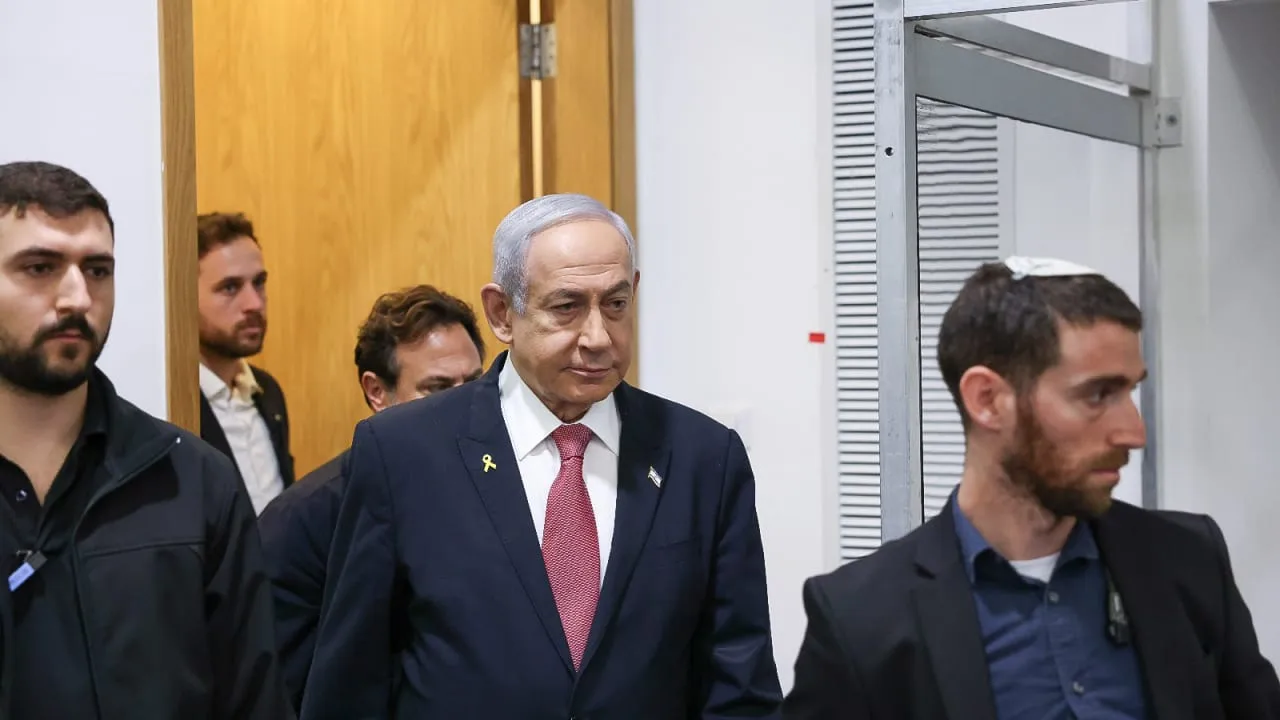 네타냐후 암 투별