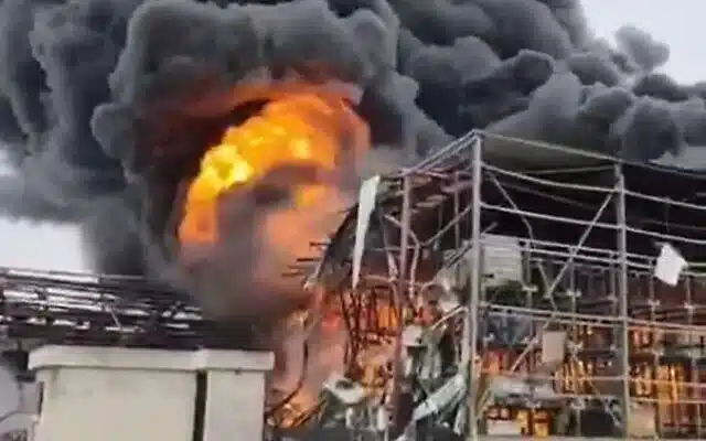 이란, 이스라엘 베르셰바 전략 화학 공장 정밀 타격… 텔아비브 비상사태