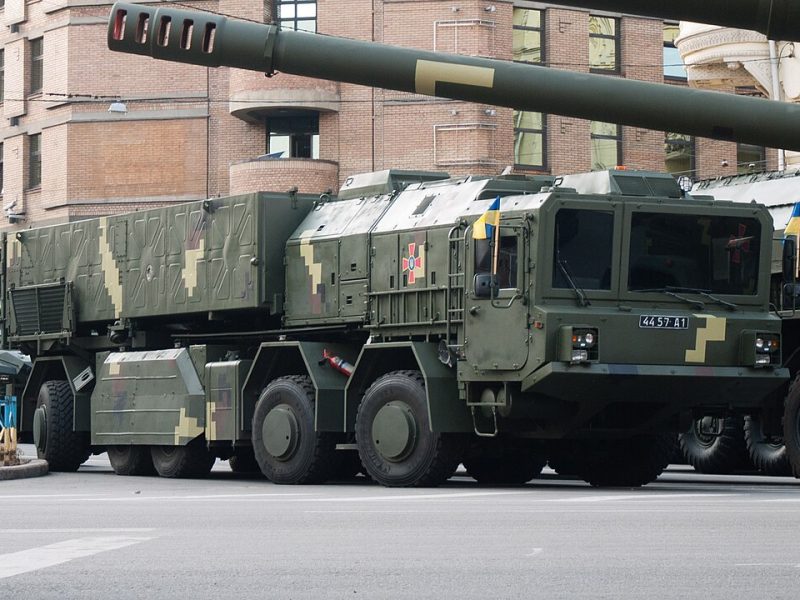 1080px-Hrim-2_-_Sapsan_missile_complex,_Kyiv,_2018_25